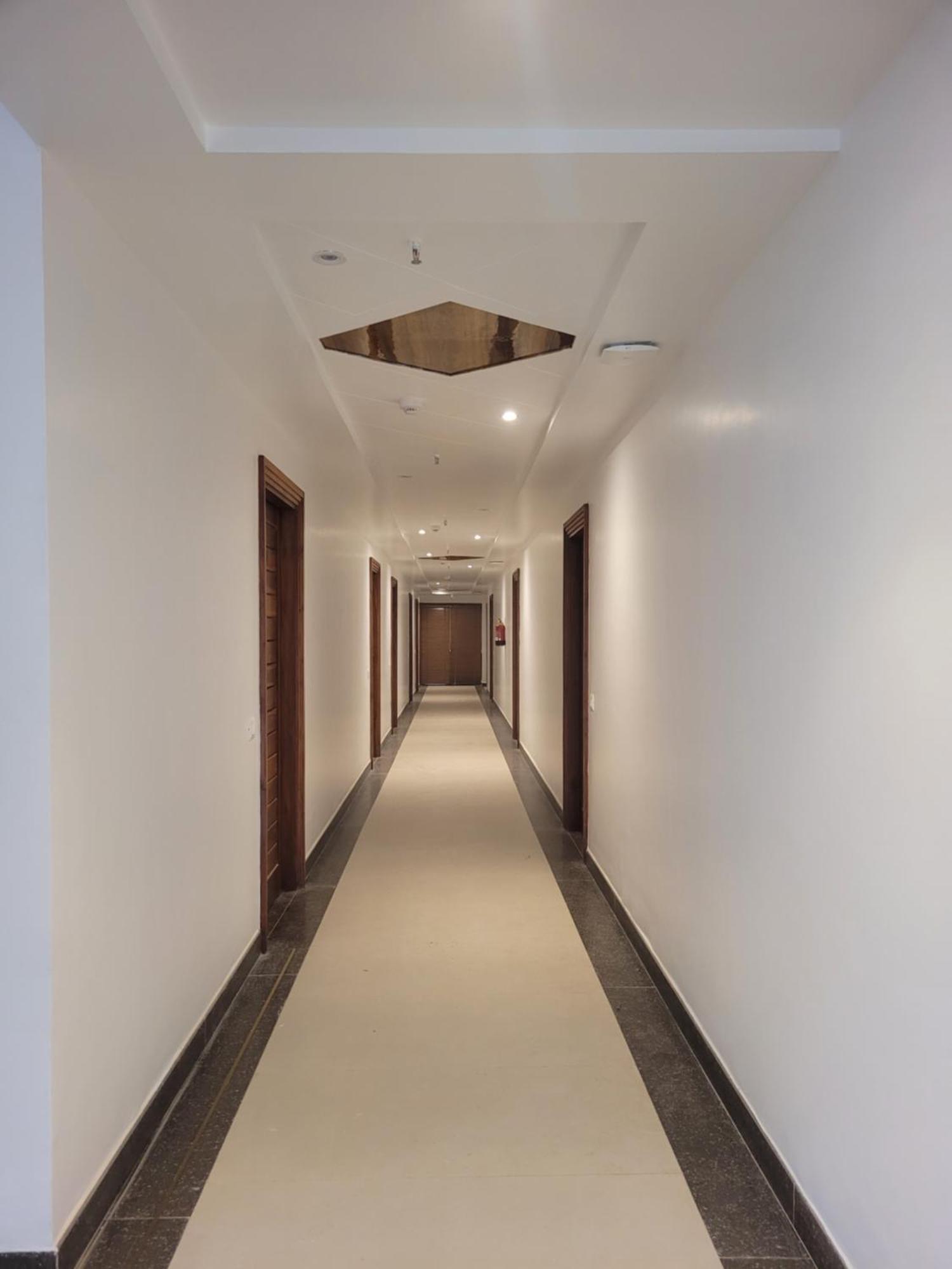 Hotel Ananda Kashi Varanasi Exterior photo